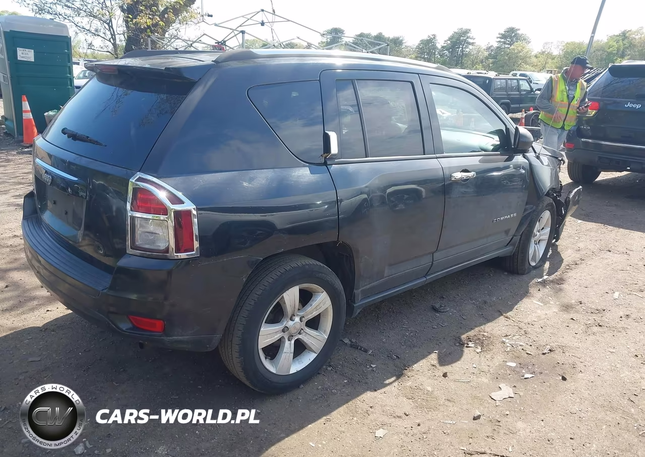 2014 Jeep Compass Sport VIN:1C4NJDBB5ED927018 - 4