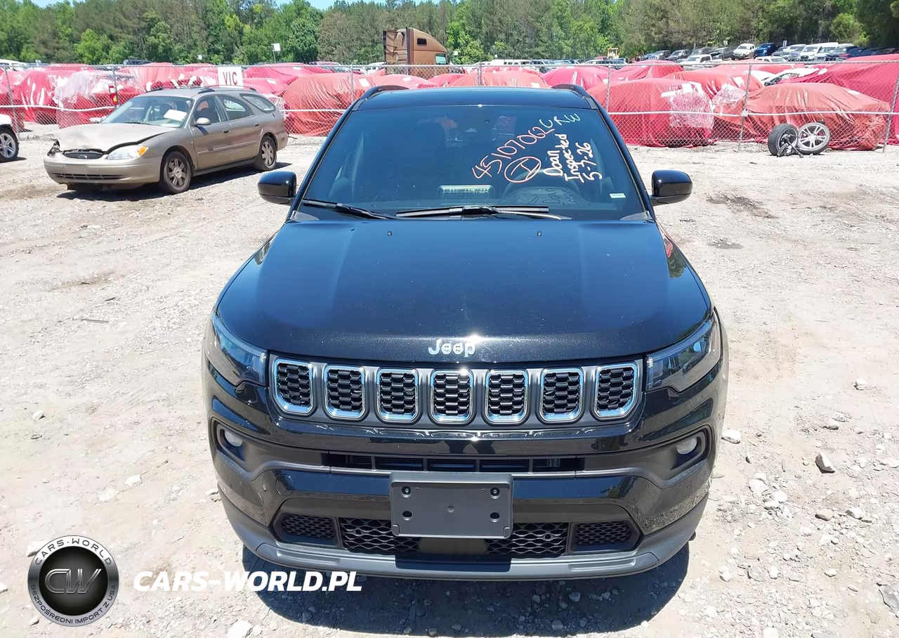 2025 Jeep Compass Latitude 4X4 VIN:3C4NJDBN1ST548596 - 12