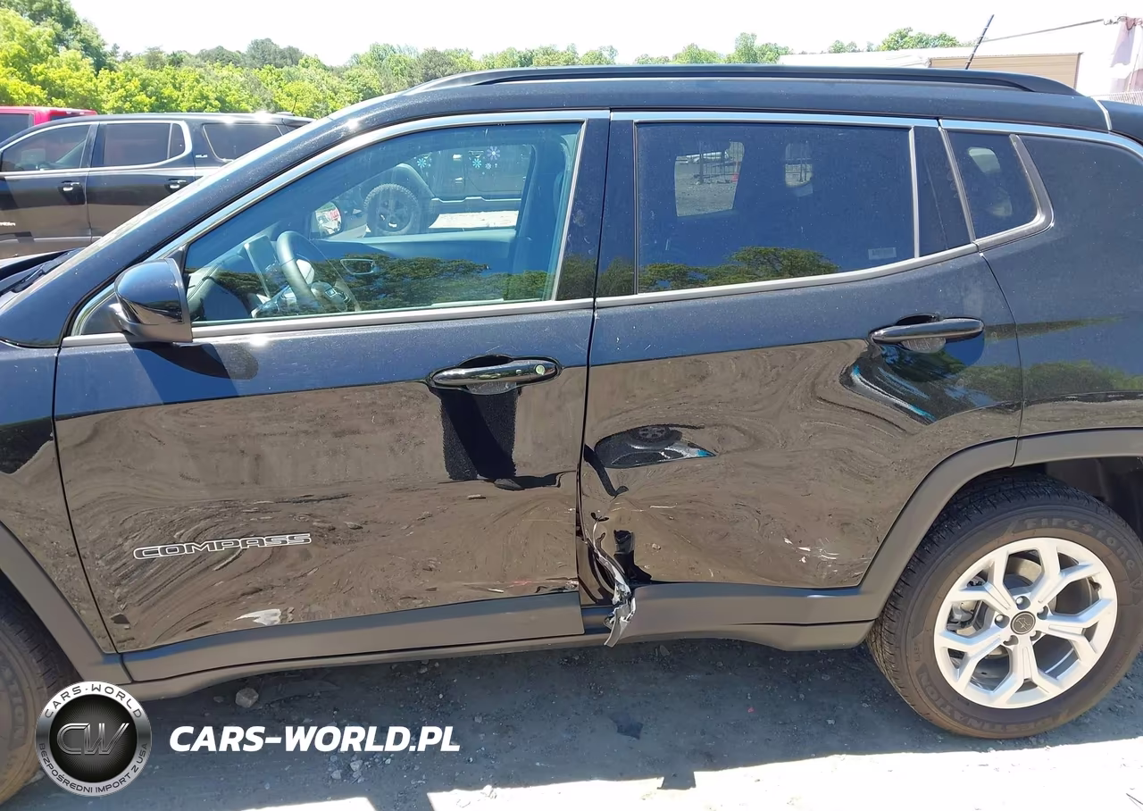 2025 Jeep Compass Latitude 4X4 VIN:3C4NJDBN1ST548596 - 6