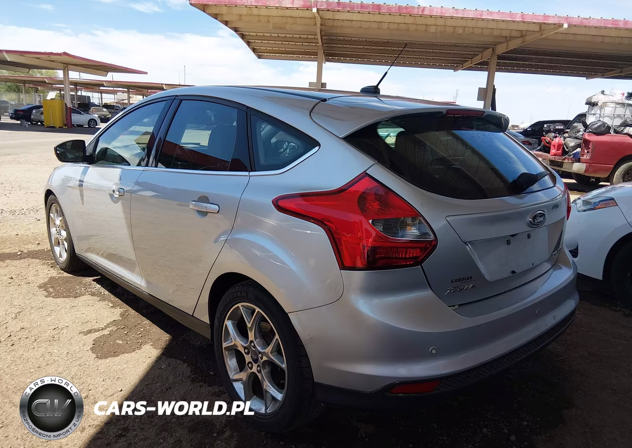 2013 Ford Focus Titanium VIN:1FADP3N23DL177970 - 3