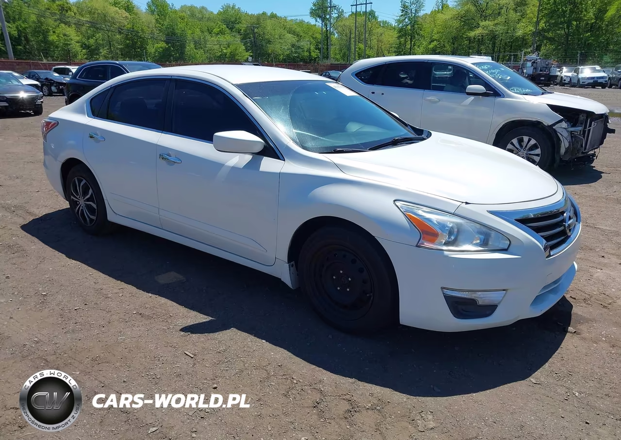 2015 Nissan Altima 2.5 S – zdjęcie 1 z 12