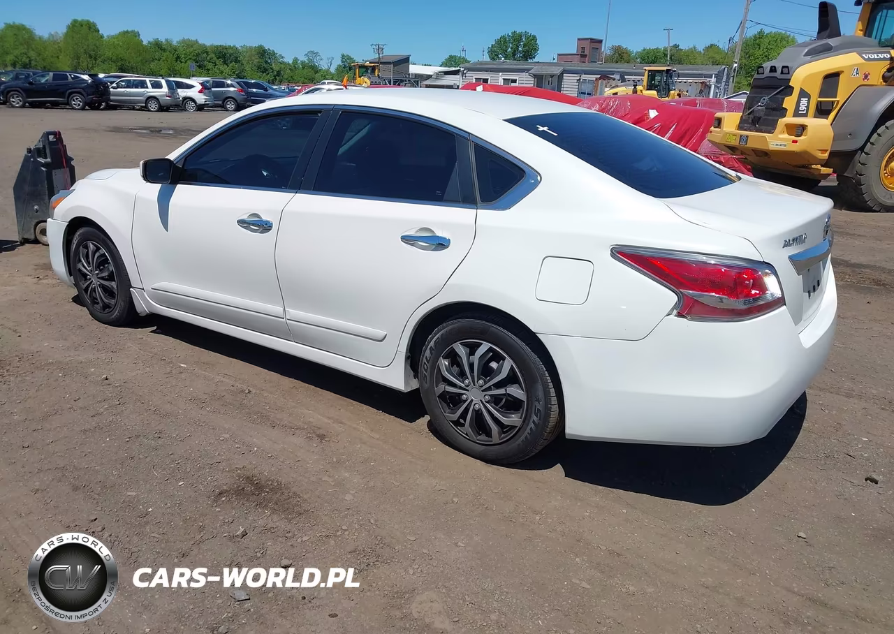 2015 Nissan Altima 2.5 S VIN:1N4AL3APXFC195398 - 3