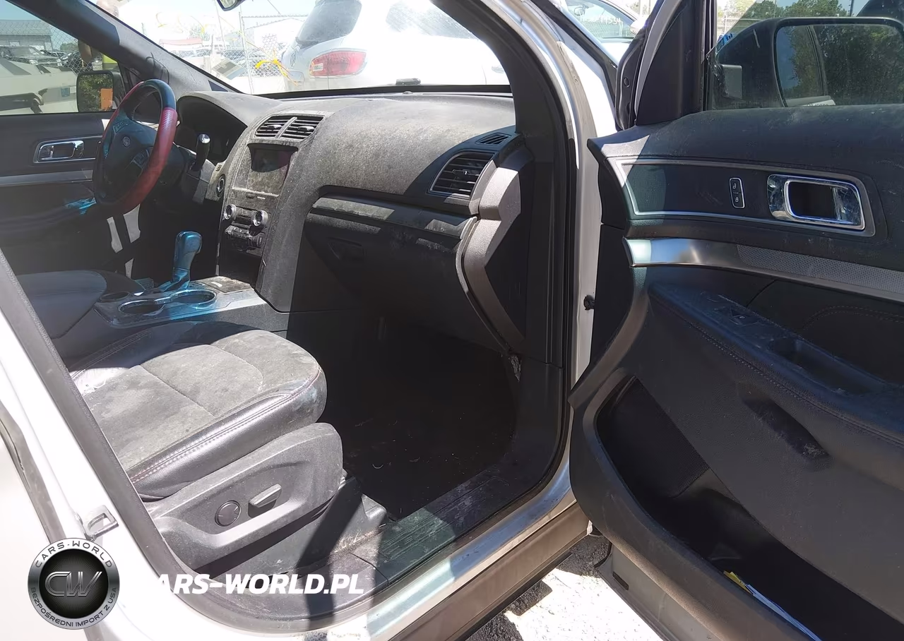 2019 Ford Explorer Xlt VIN:1FM5K7DH3KGB51302 - 5