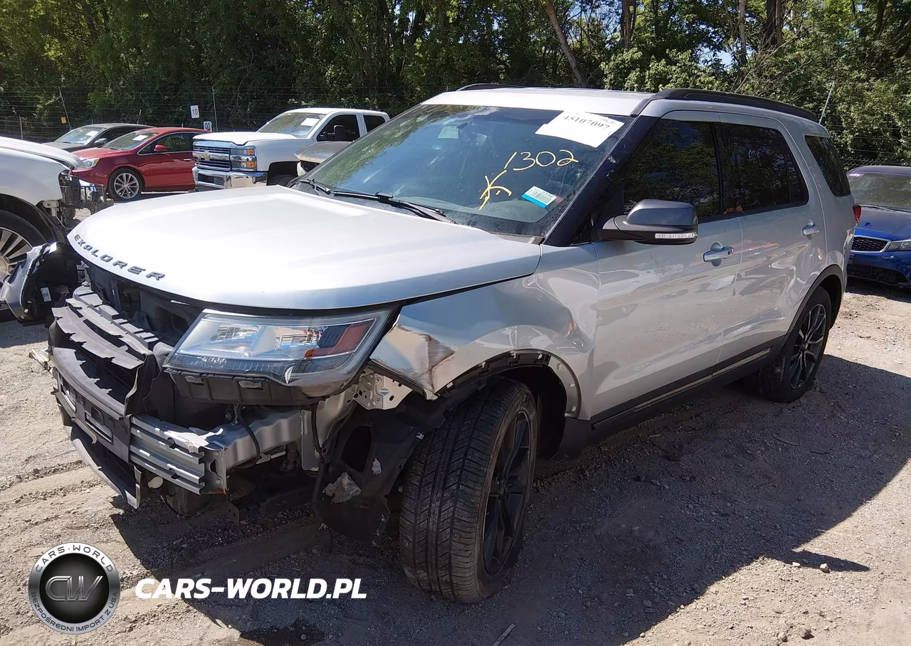 2019 Ford Explorer Xlt VIN:1FM5K7DH3KGB51302 - 6