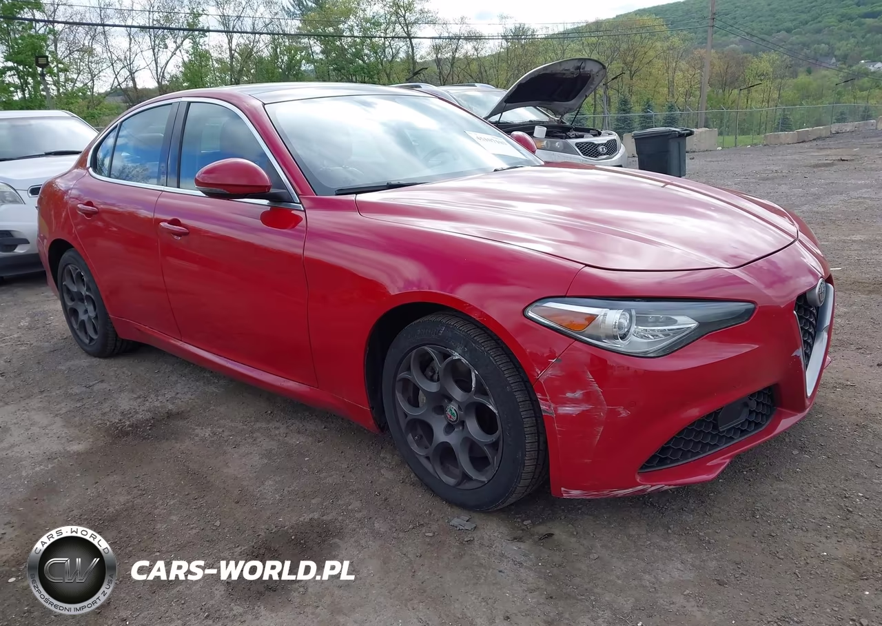 2017 Alfa Romeo Giulia Awd
