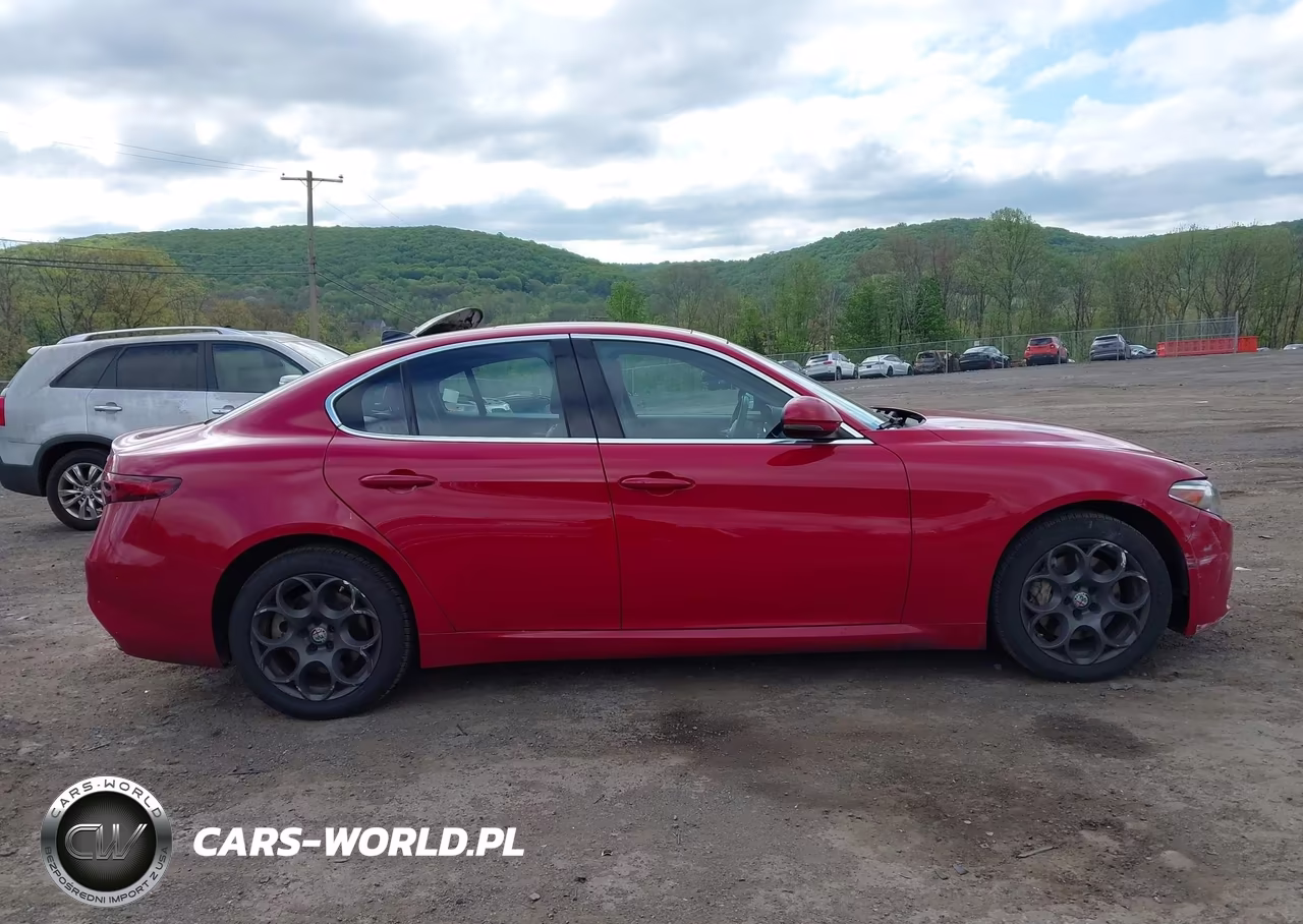 2017 Alfa Romeo Giulia Awd VIN:ZARFAEDNXH7548588 - 13