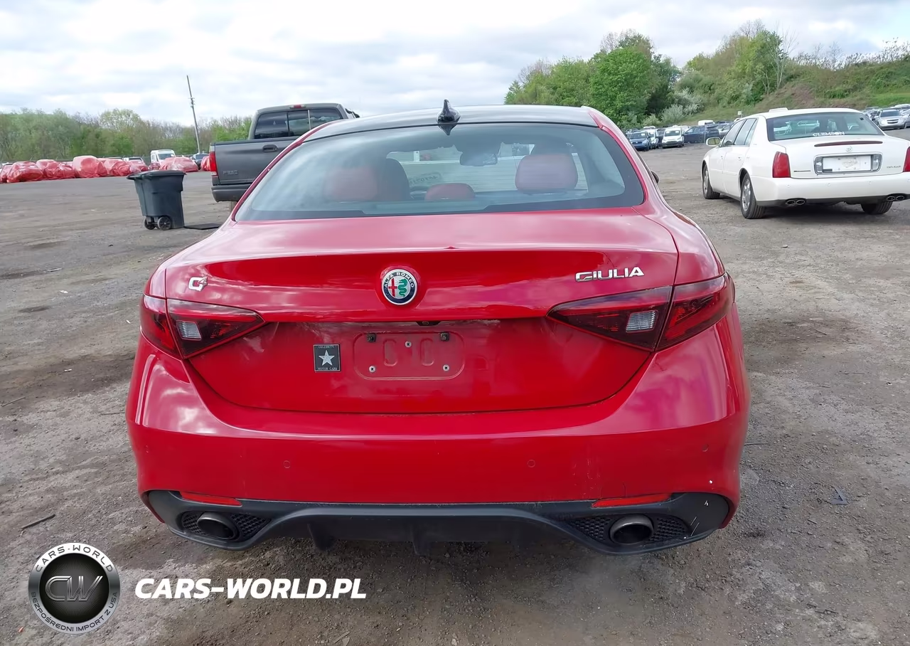 2017 Alfa Romeo Giulia Awd VIN:ZARFAEDNXH7548588 - 16