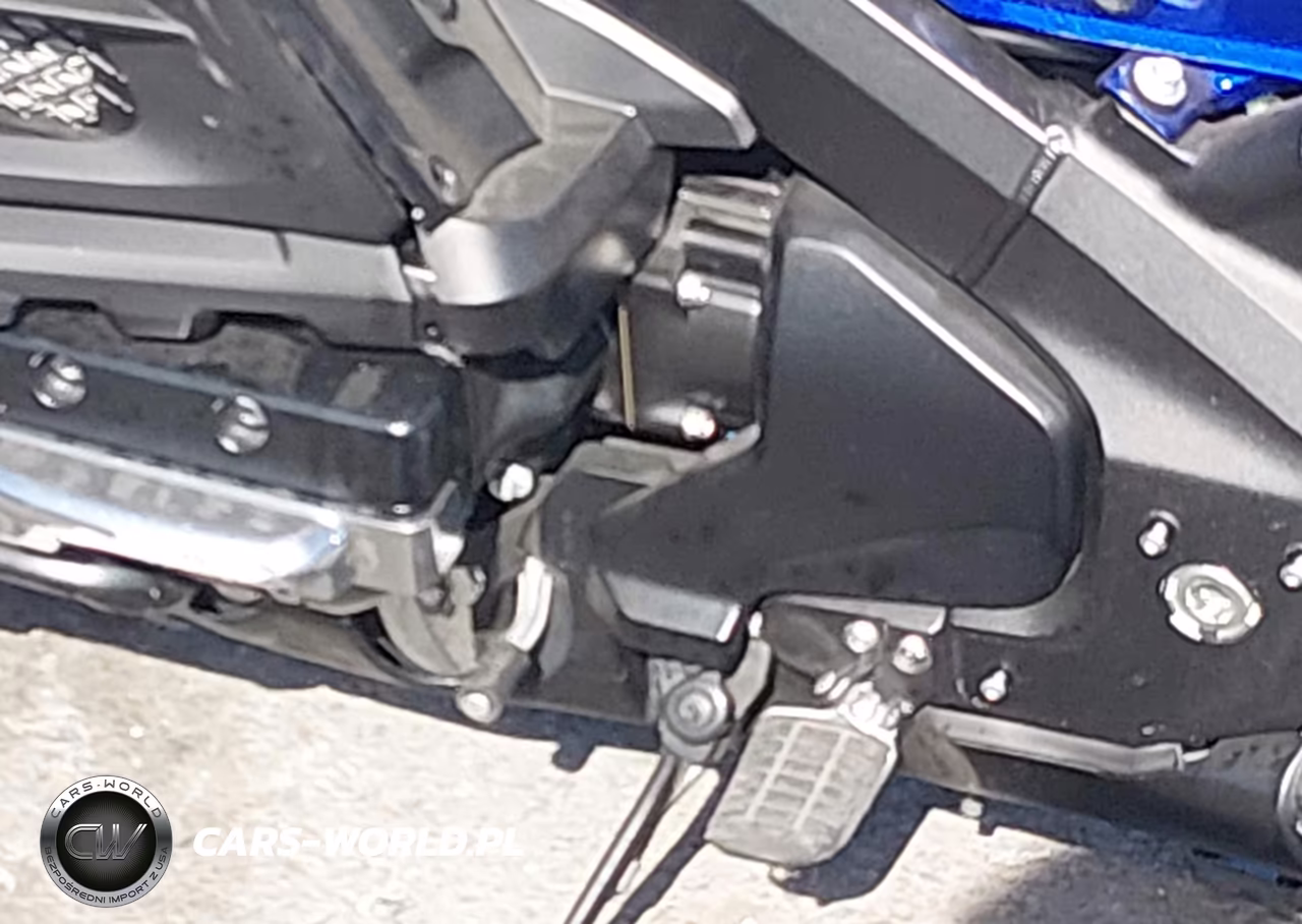 2014 Honda Gl1800 C VIN:JH2SC68N1EK000224 - 9