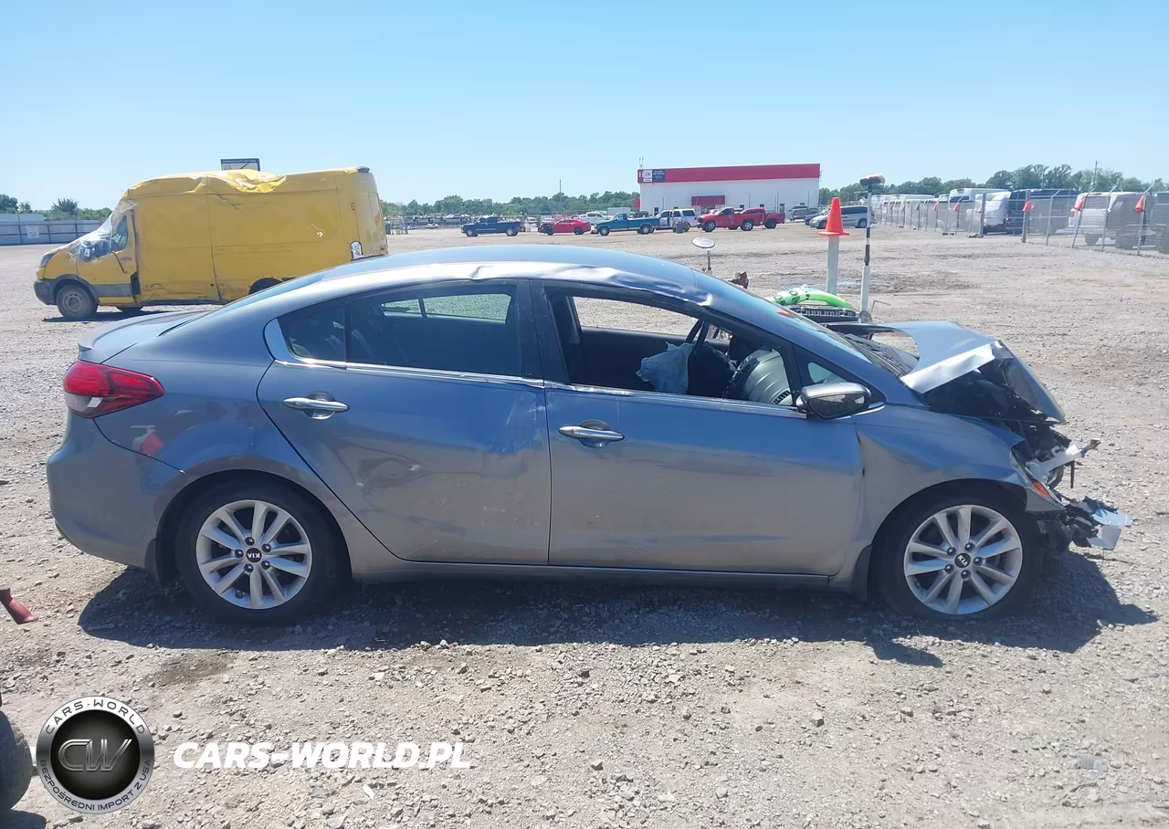 2017 Kia Forte S VIN:3KPFL4A70HE044622 - 13