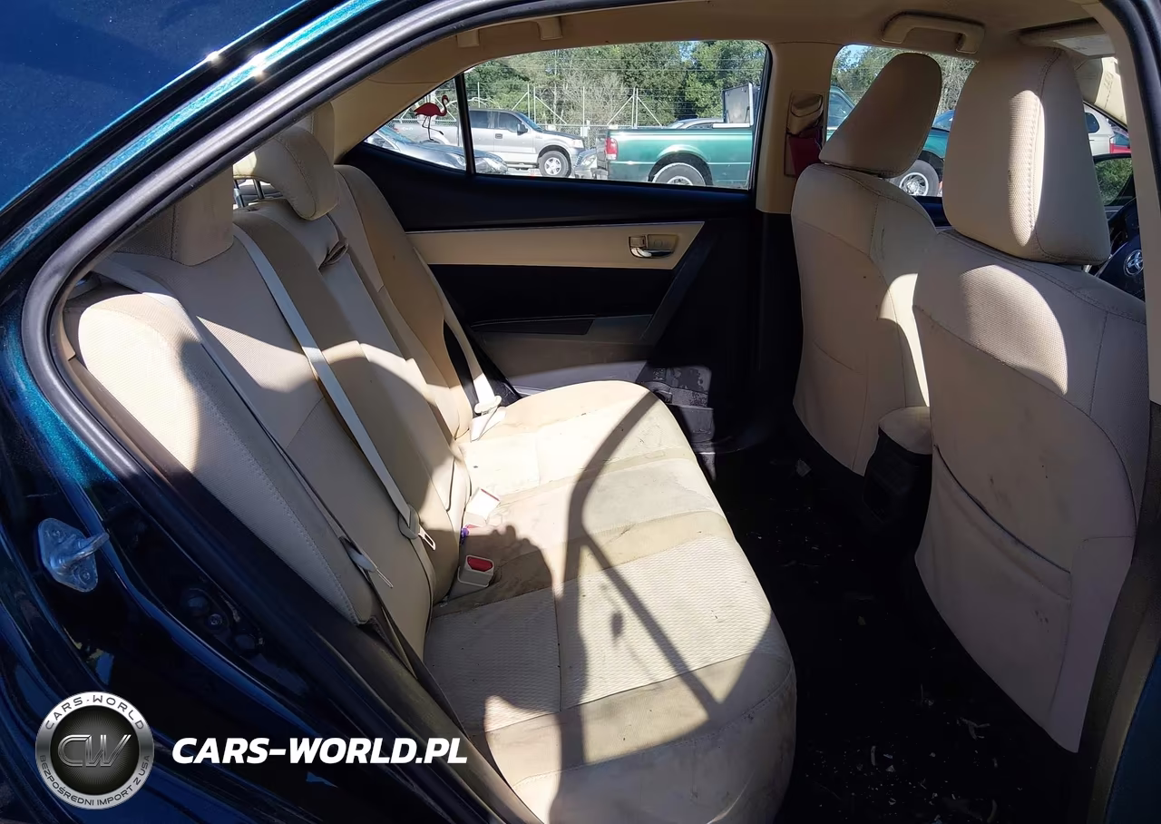 2018 Toyota Corolla Le VIN:2T1BURHE6JC002988 - 8