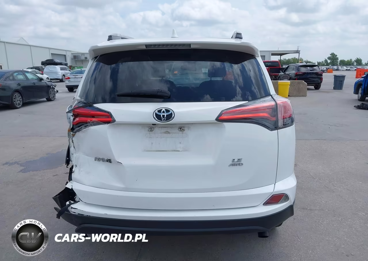 2018 Toyota Rav4 Le VIN:2T3BFREV8JW740960 - 17