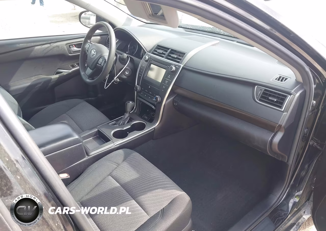 2017 Toyota Camry Le VIN:4T1BF1FK4HU433388 - 5
