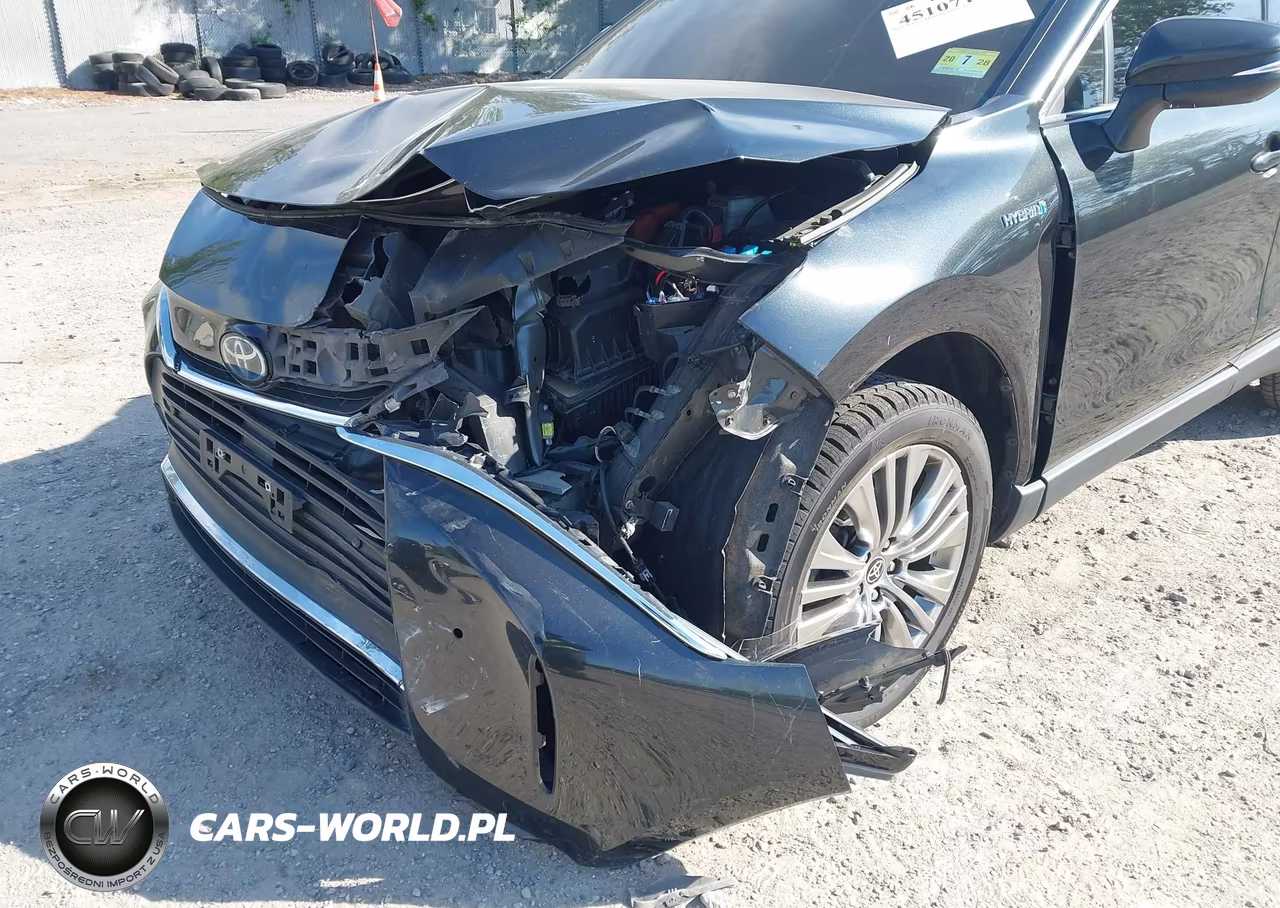 2021 Toyota Venza Xle VIN:JTEAAAAH2MJ056013 - 18
