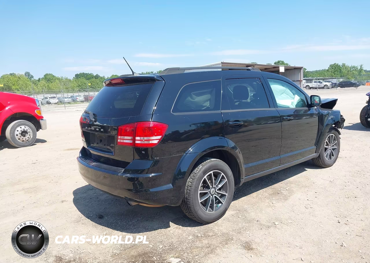 2018 Dodge Journey Se VIN:3C4PDCAB2JT428404 - 4