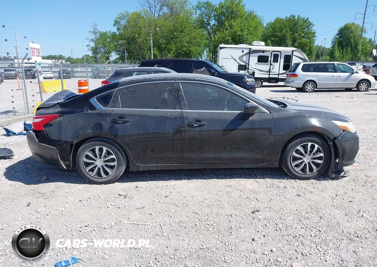 2016 Nissan Altima 2.5 VIN:1N4AL3AP6GC158561 - 13