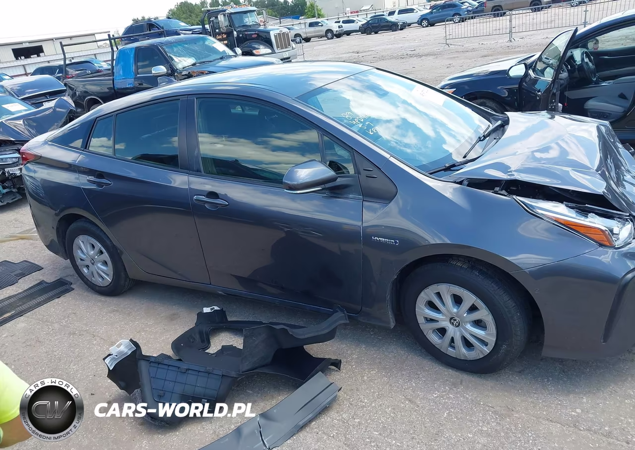 2022 Toyota Prius Le VIN:JTDKAMFU1N3184295 - 13