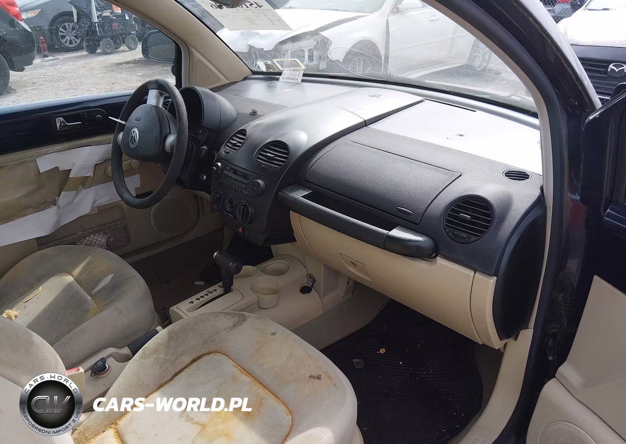 2000 Volkswagen New Beetle Gl VIN:3VWBA21CXYM498417 - 5