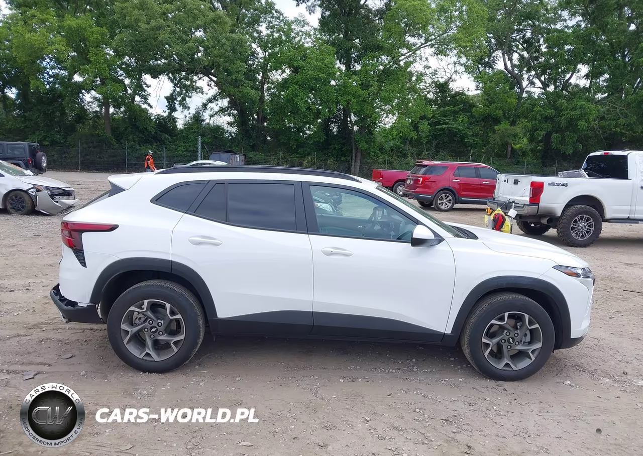 2025 Chevrolet Trax Fwd Lt VIN:KL77LHEP9SC235179 - 13