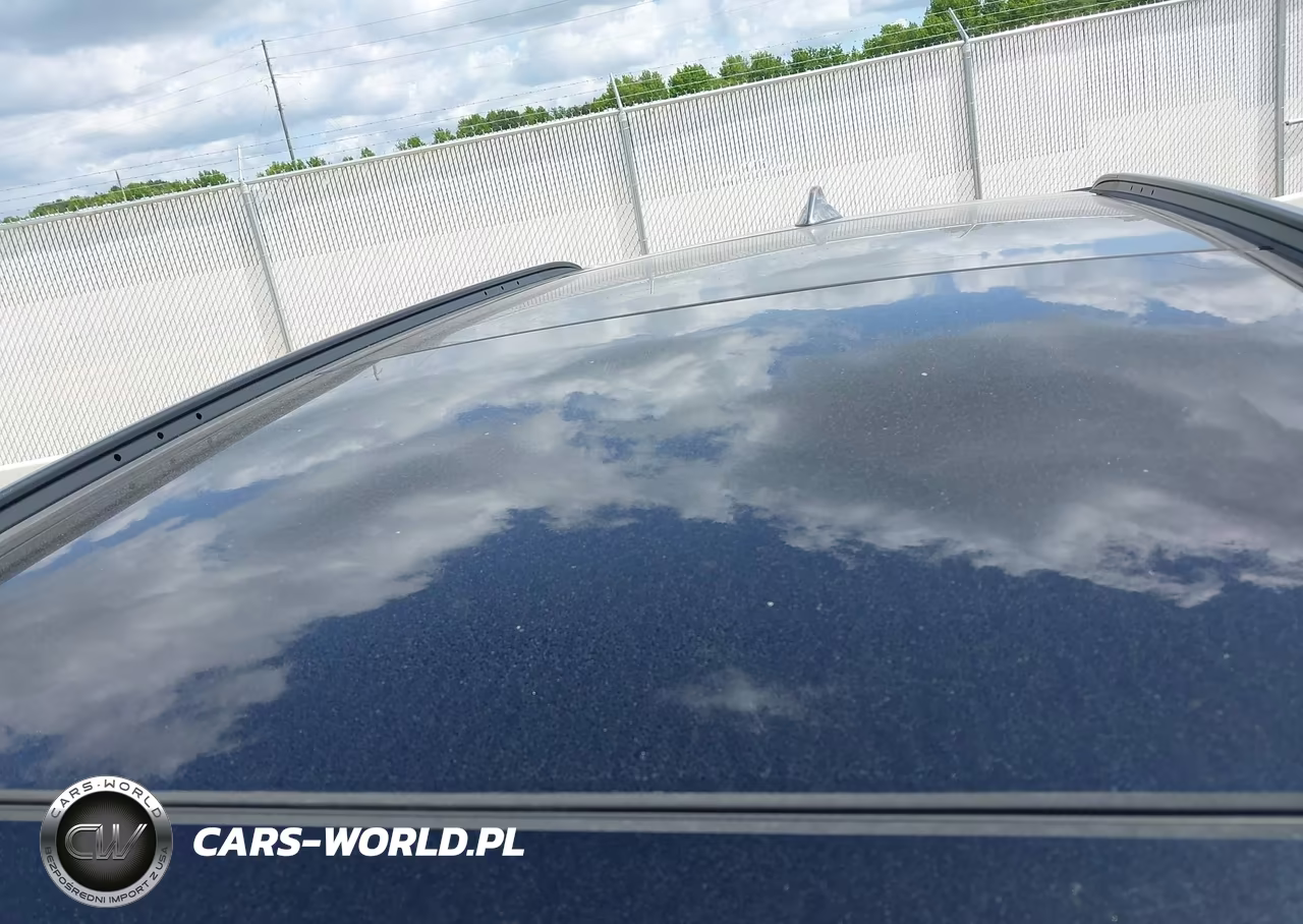 2017 Hyundai Santa Fe Sport 2.0T Ultimate VIN:5XYZWDLA2HG466956 - 18