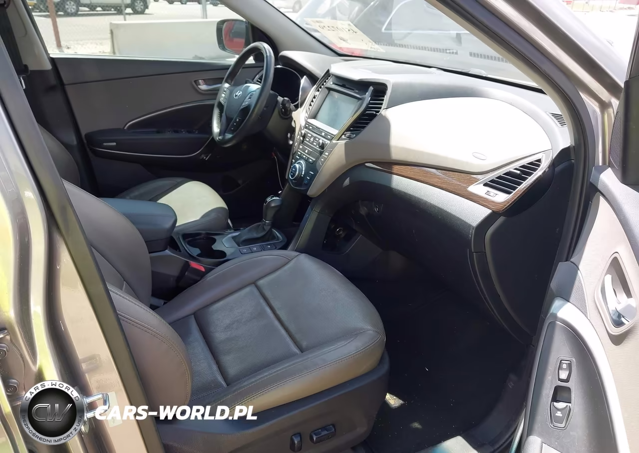 2017 Hyundai Santa Fe Sport 2.0T Ultimate VIN:5XYZWDLA2HG466956 - 5