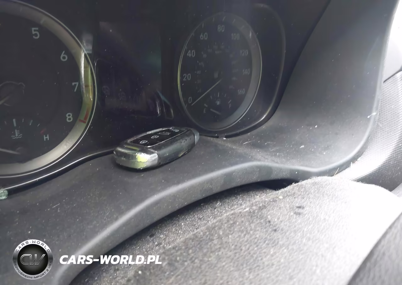 2018 Hyundai Kona Limited VIN:KM8K3CA54JU141560 - 11