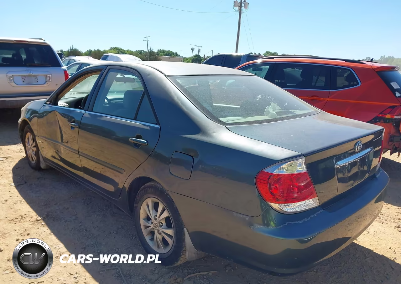 2005 Toyota Camry Le V6 VIN:4T1BF30K85U110820 - 3