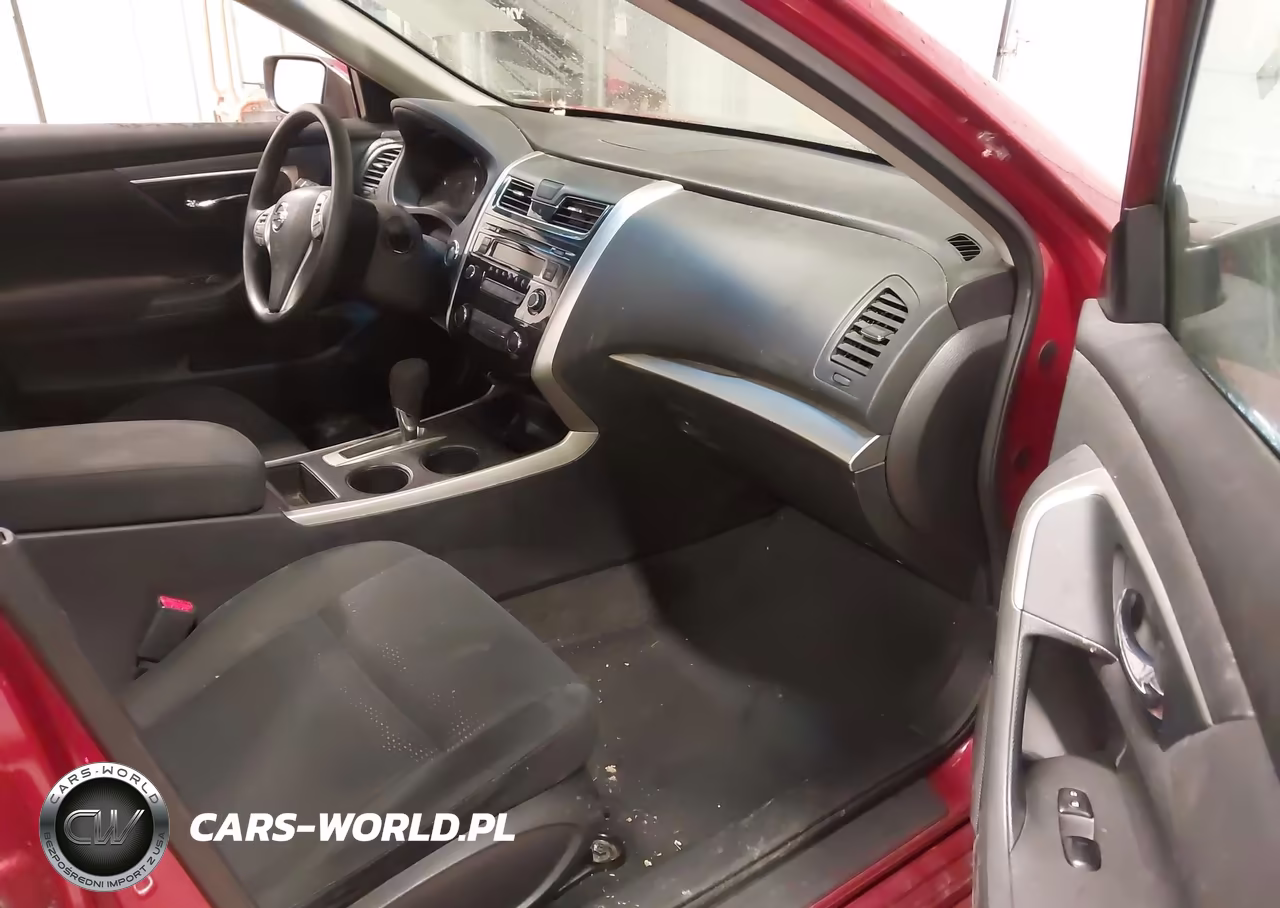 2015 Nissan Altima 2.5 S VIN:1N4AL3AP3FN308595 - 5