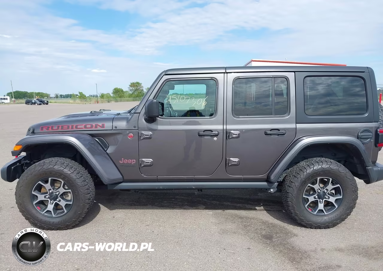 2018 Jeep Wrangler Unlimited Rubicon 4X4 VIN:1C4HJXFN7JW236235 - 14
