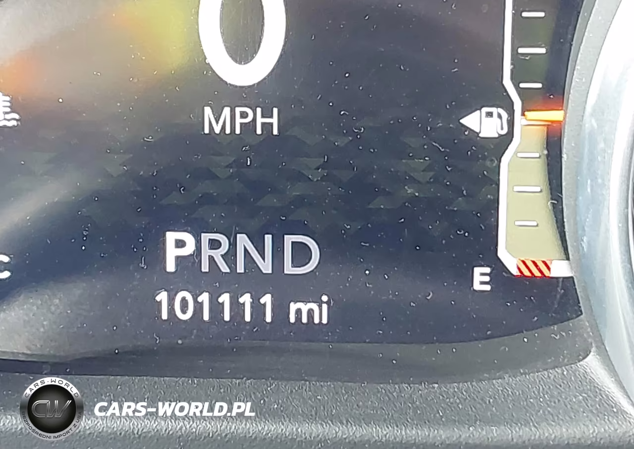 2018 Jeep Wrangler Unlimited Rubicon 4X4 VIN:1C4HJXFN7JW236235 - 15