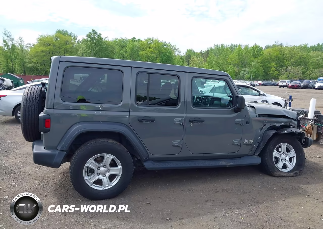 2020 Jeep Wrangler Unlimited Sport S 4X4 VIN:1C4HJXDG4LW263447 - 13