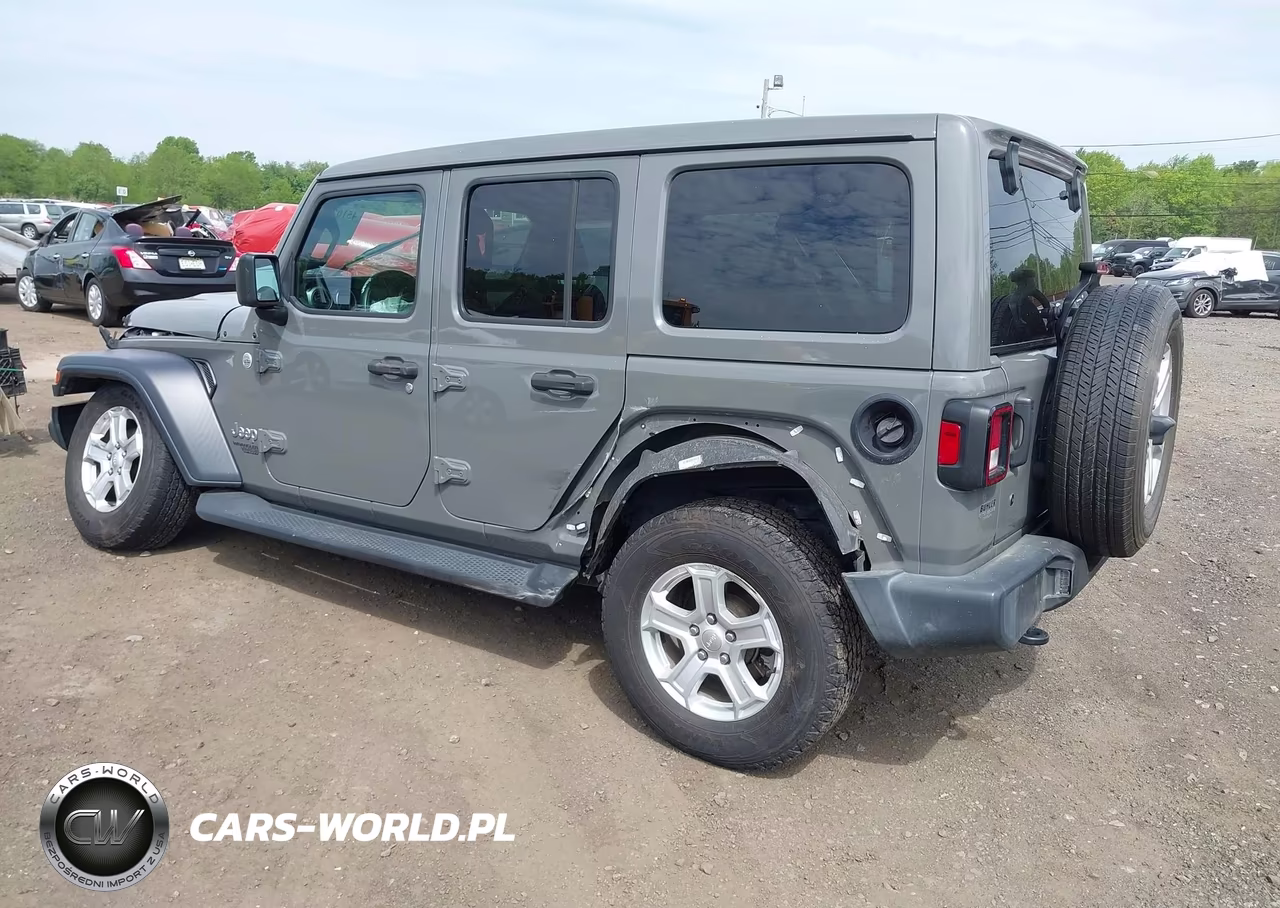 2020 Jeep Wrangler Unlimited Sport S 4X4 VIN:1C4HJXDG4LW263447 - 3