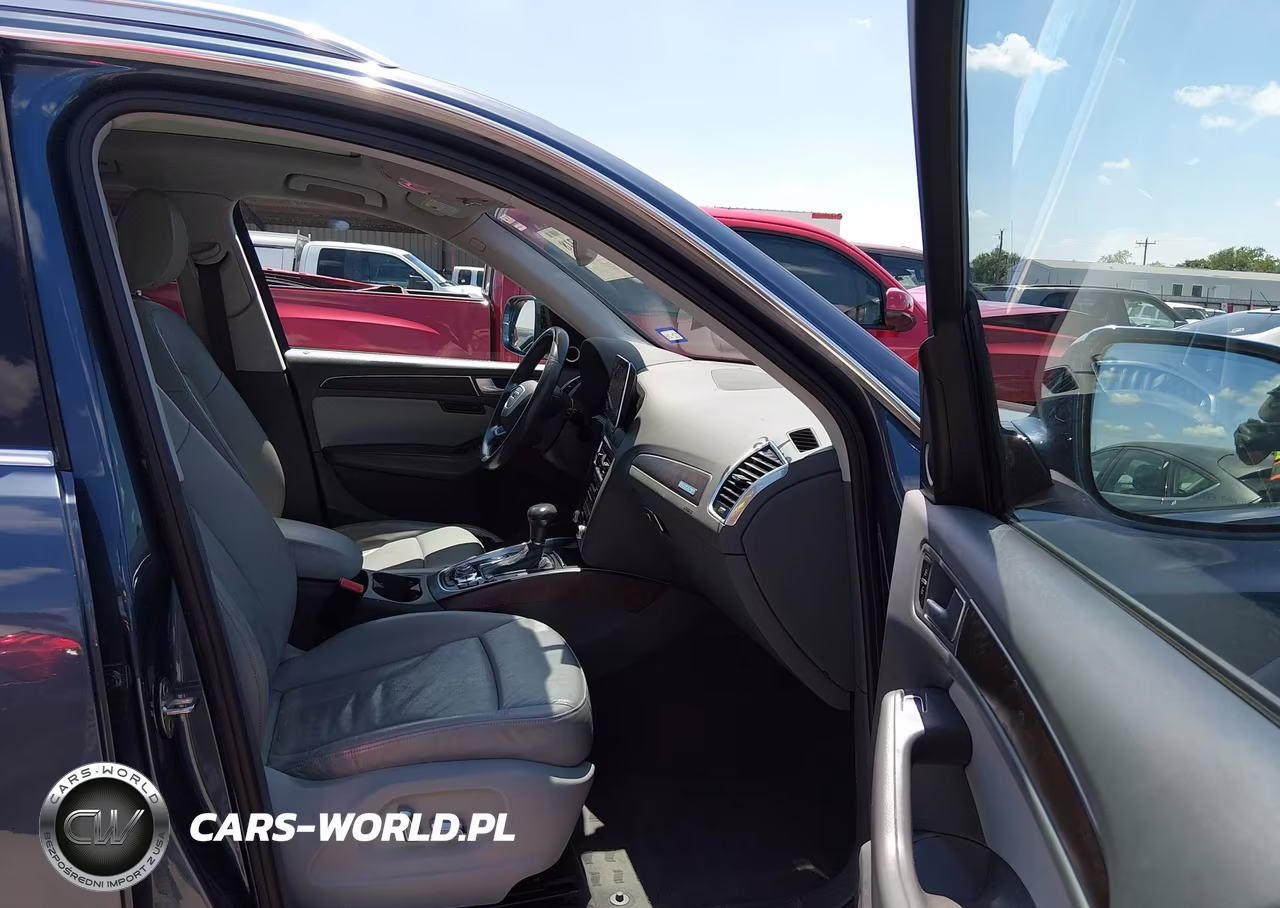 2017 Audi Q5 2.0T Premium VIN:WA1L2AFP8HA035323 - 5