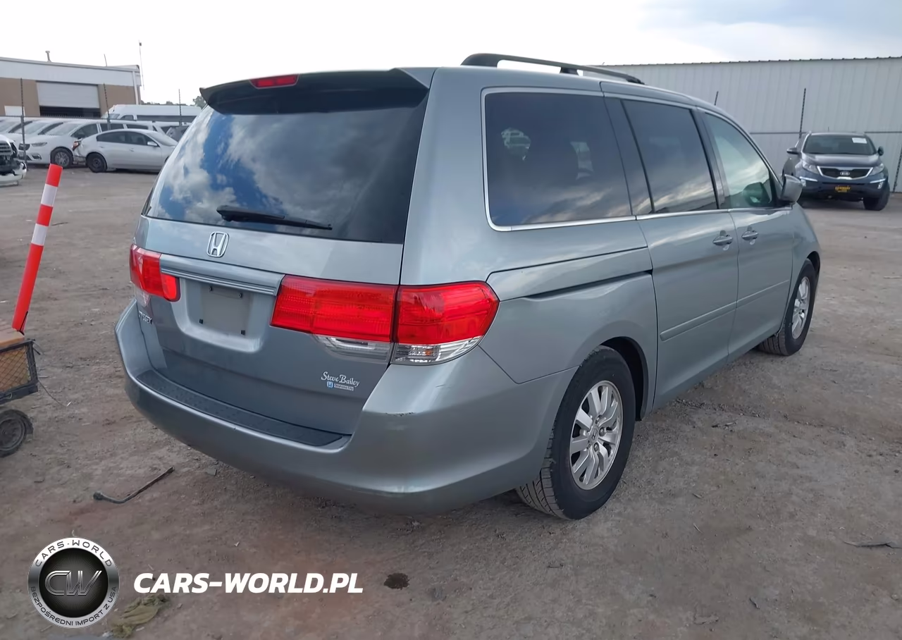 2010 Honda Odyssey Ex VIN:5FNRL3H47AB097370 - 4
