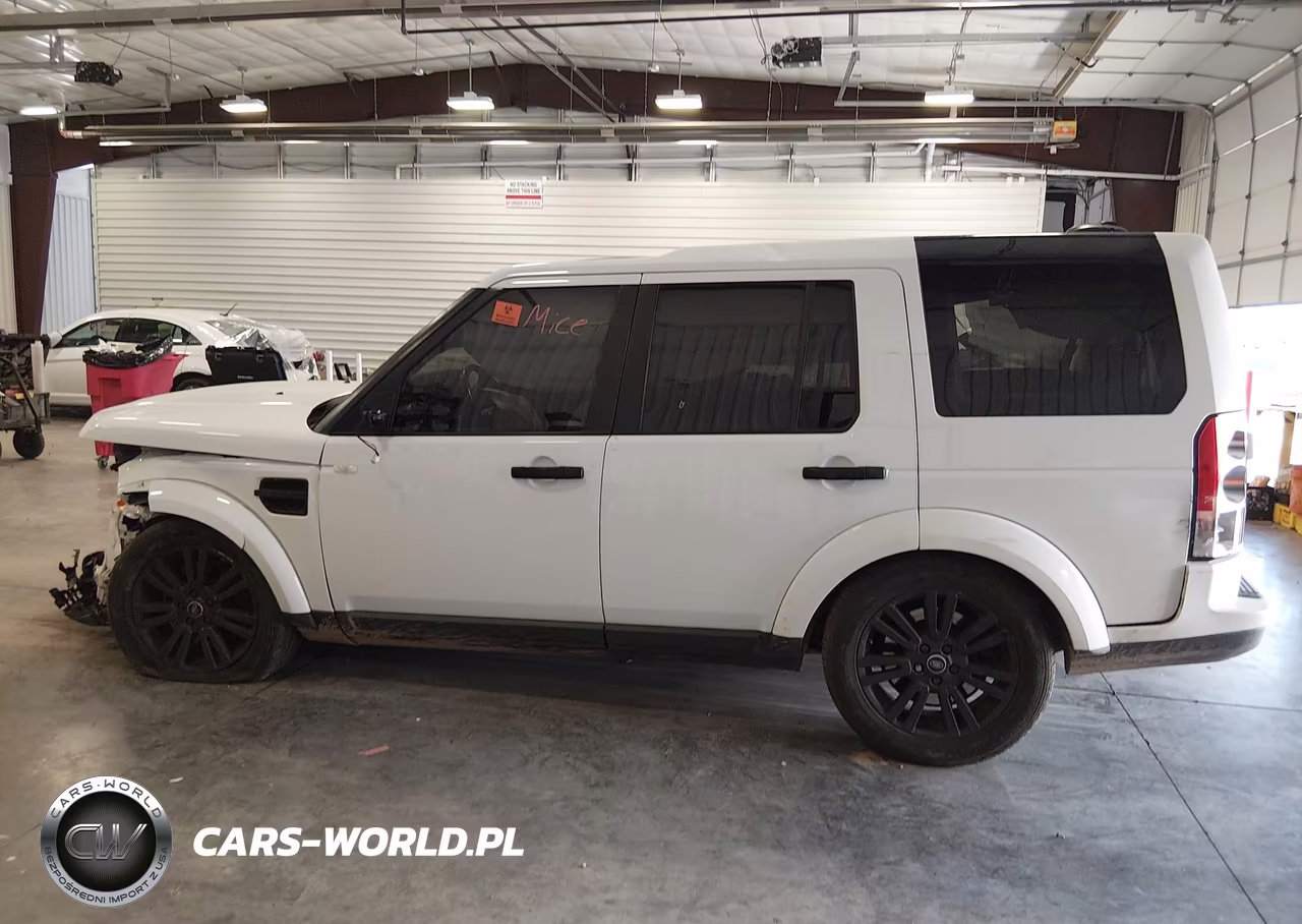 2011 Land Rover Lr4 VIN:SALAG2D4XBA553365 - 13