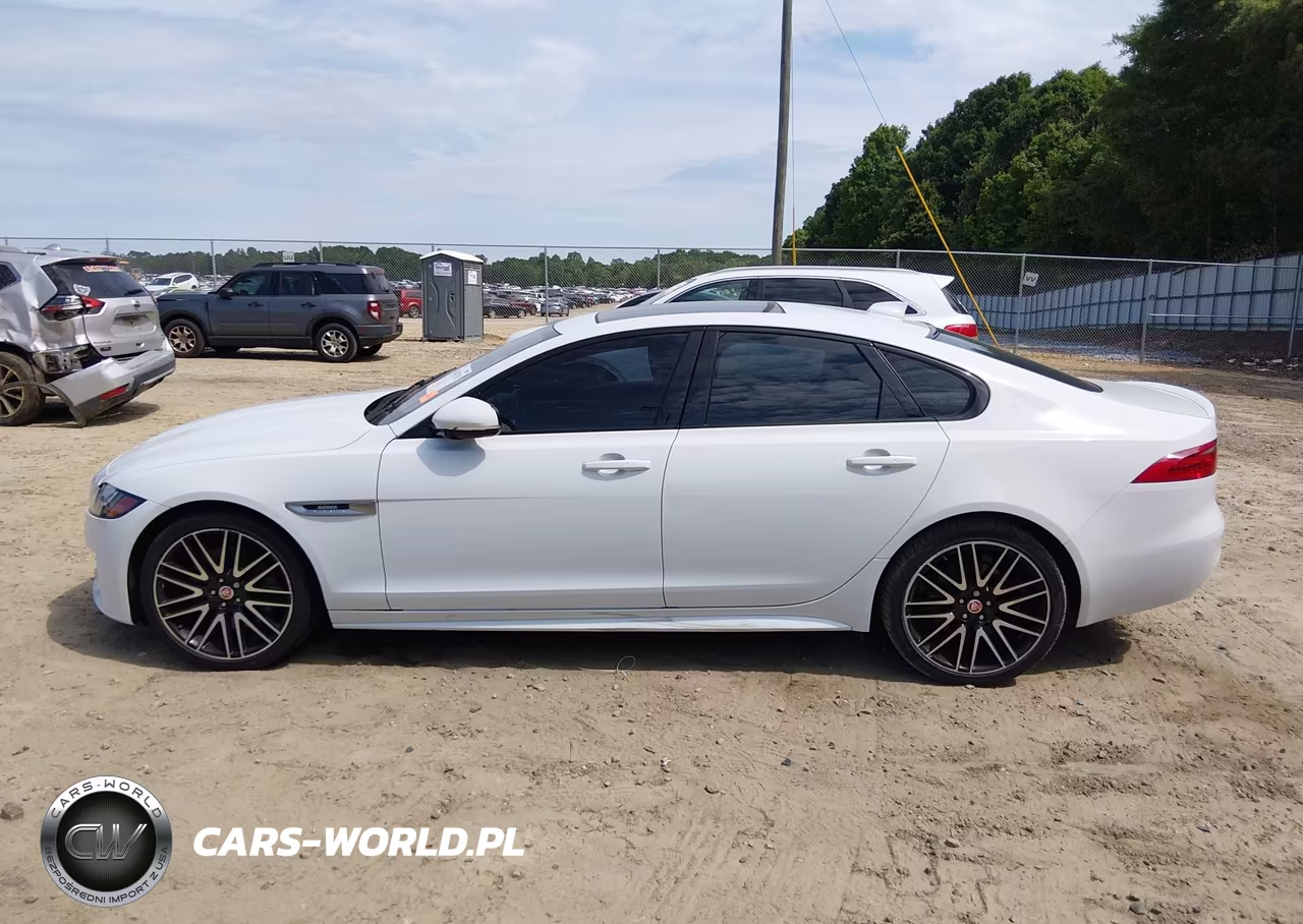 2016 Jaguar Xf 35T R-Sport VIN:SAJBF4BV7GCY06886 - 14
