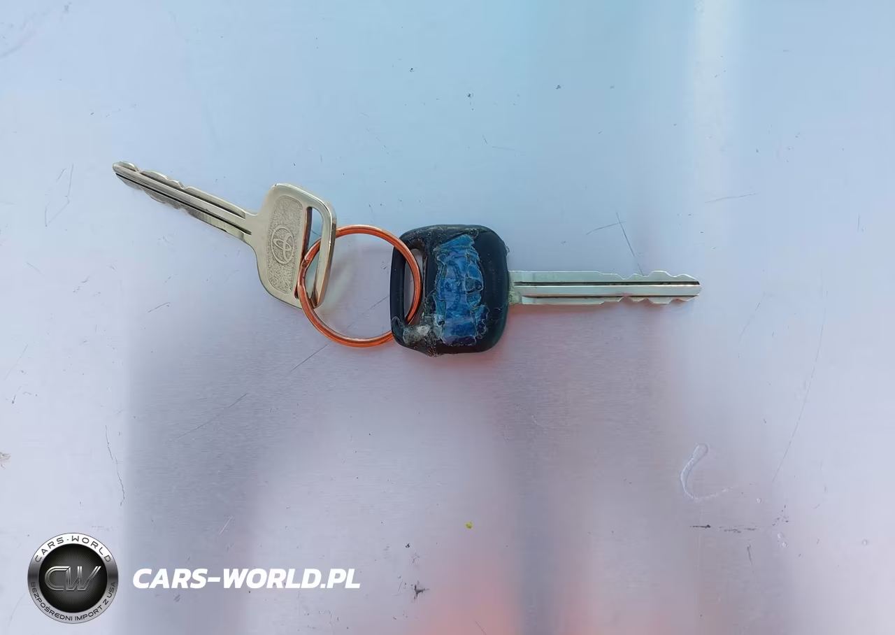 1998 Toyota Camry Le VIN:4T1BG22K3WU285028 - 11