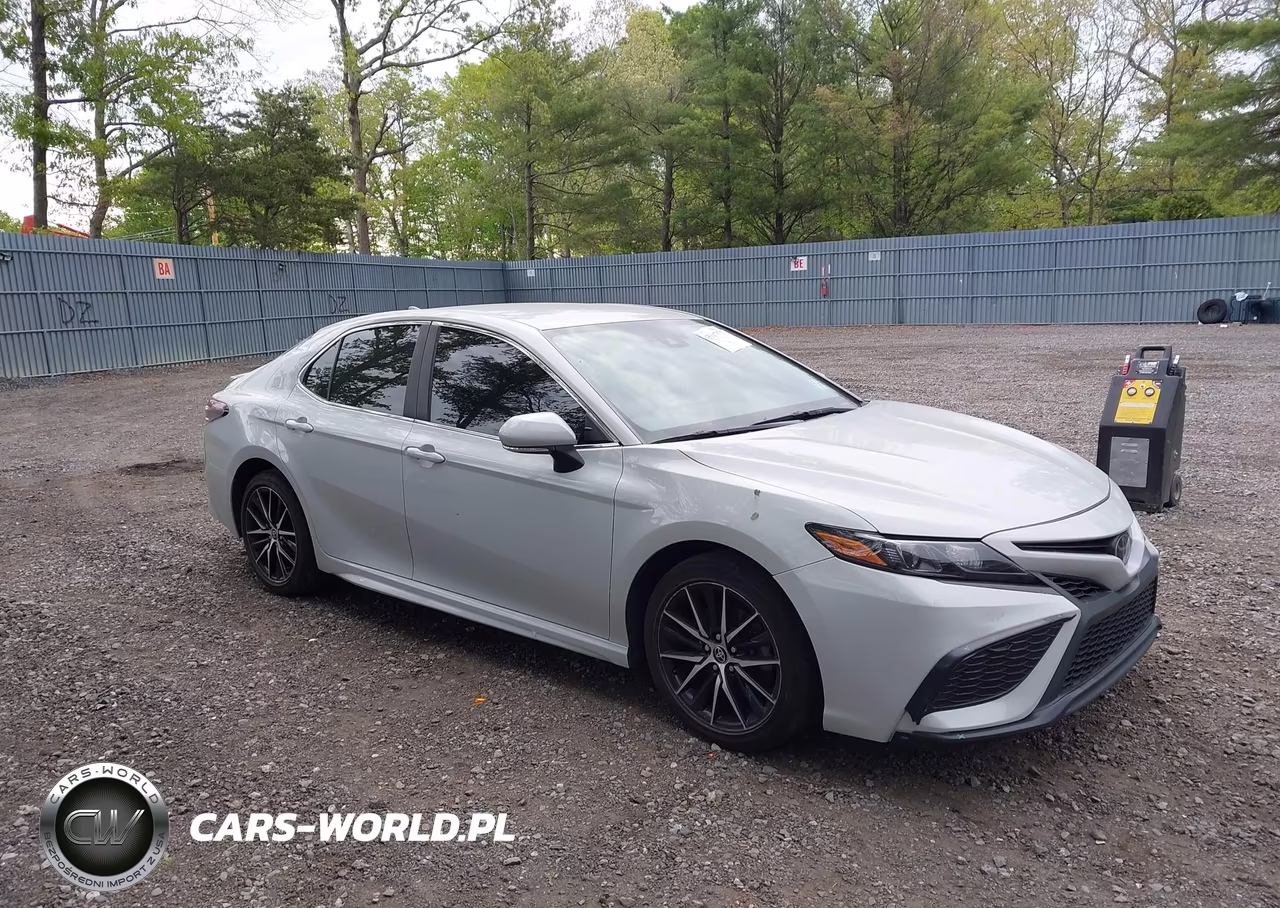 2022 Toyota Camry Se – zdjęcie 1 z 11