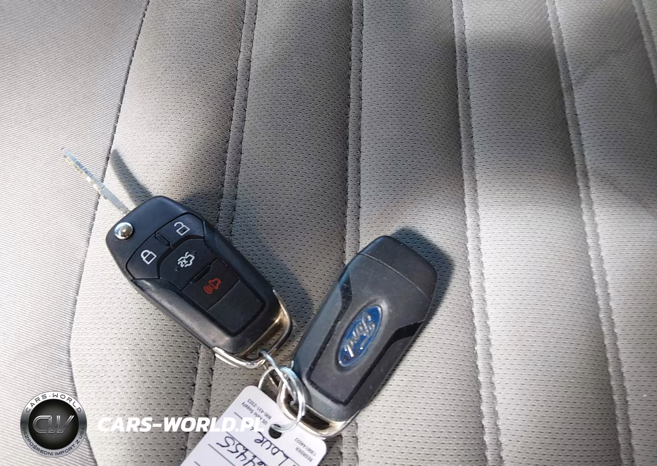 2014 Ford Fusion S VIN:3FA6P0G79ER364455 - 11