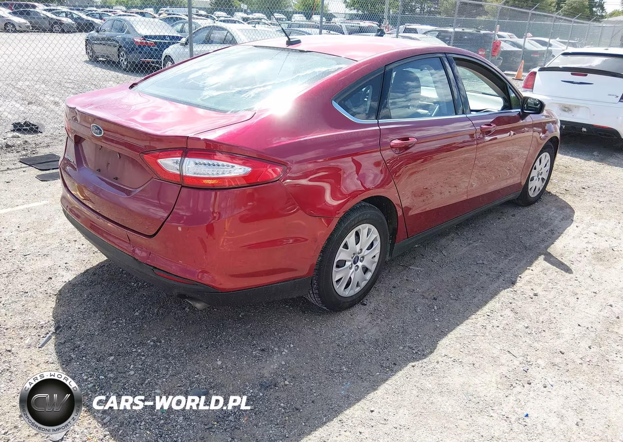 2014 Ford Fusion S VIN:3FA6P0G79ER364455 - 4