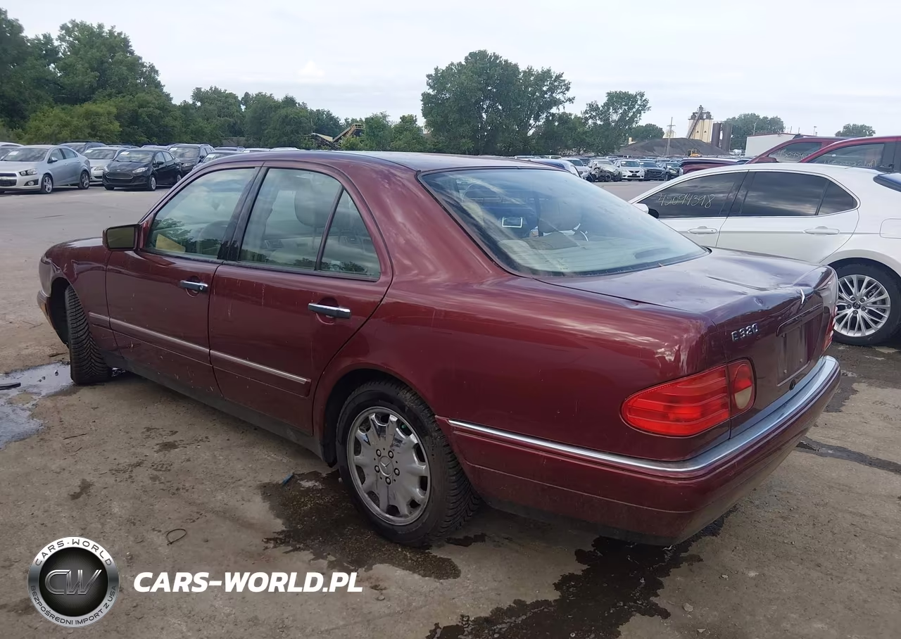 1999 Mercedes-Benz E 320 VIN:WDBJF65H9XA774190 - 3