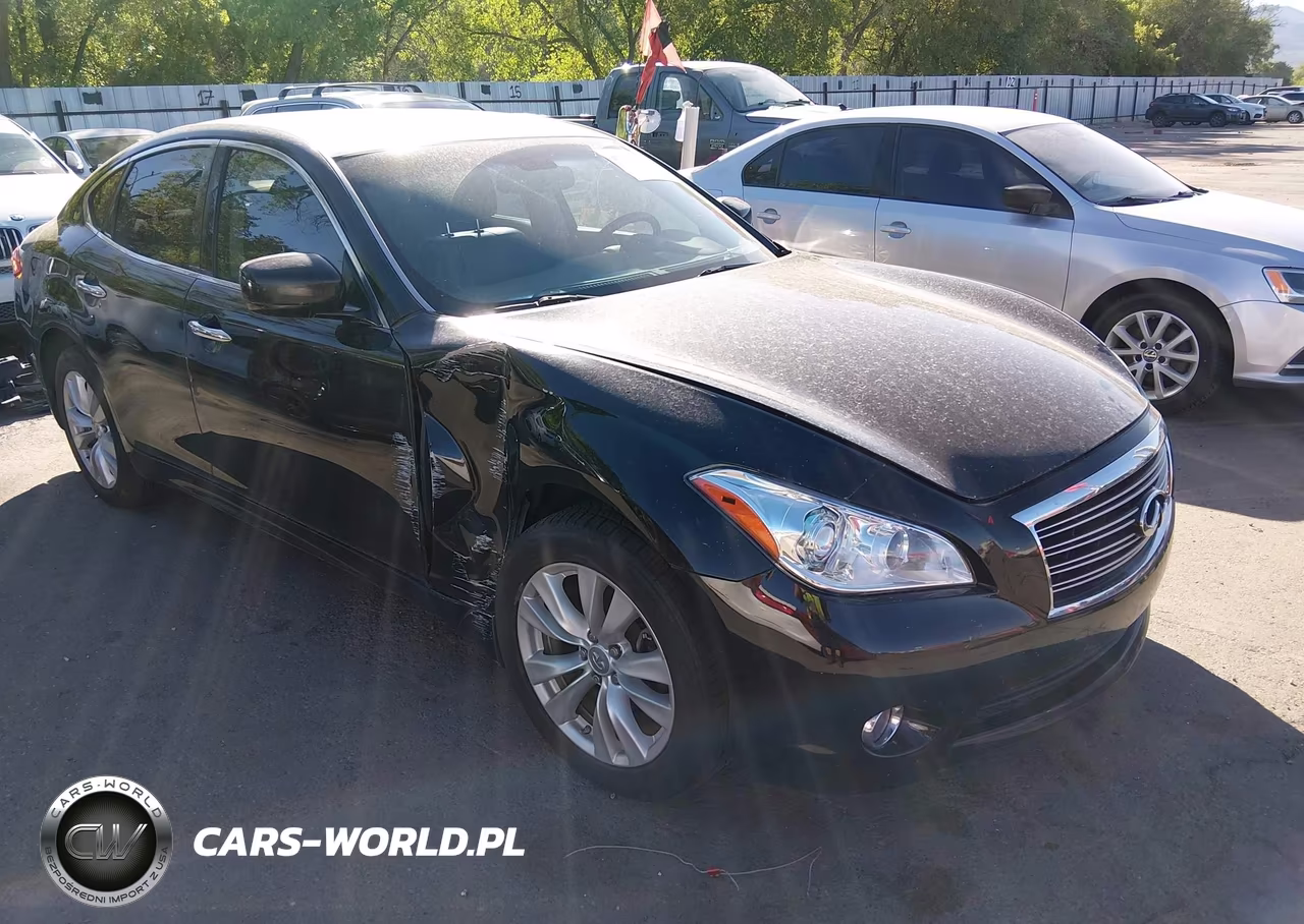 2011 Infiniti M37X