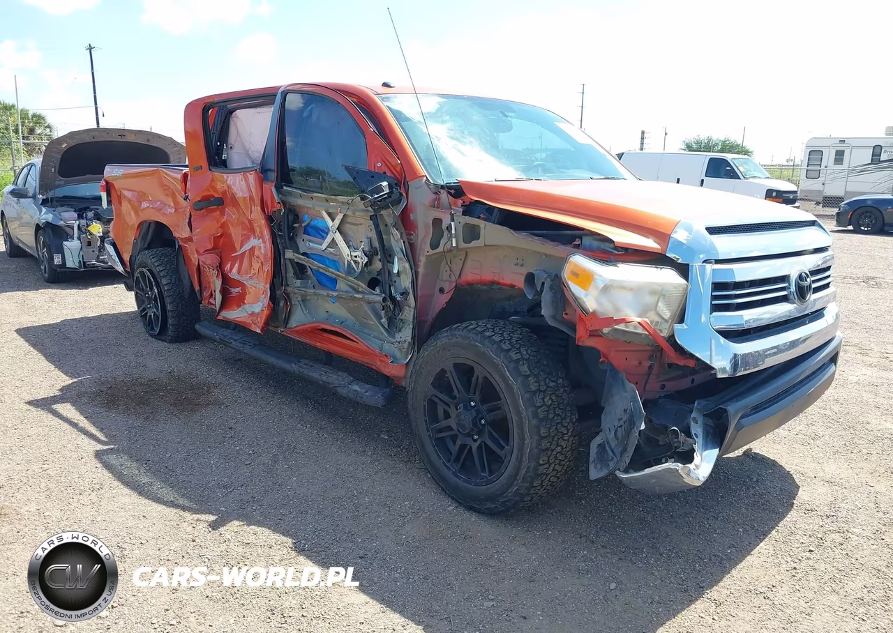 2017 Toyota Tundra Sr5 5.7L V8 – zdjęcie 1 z 17
