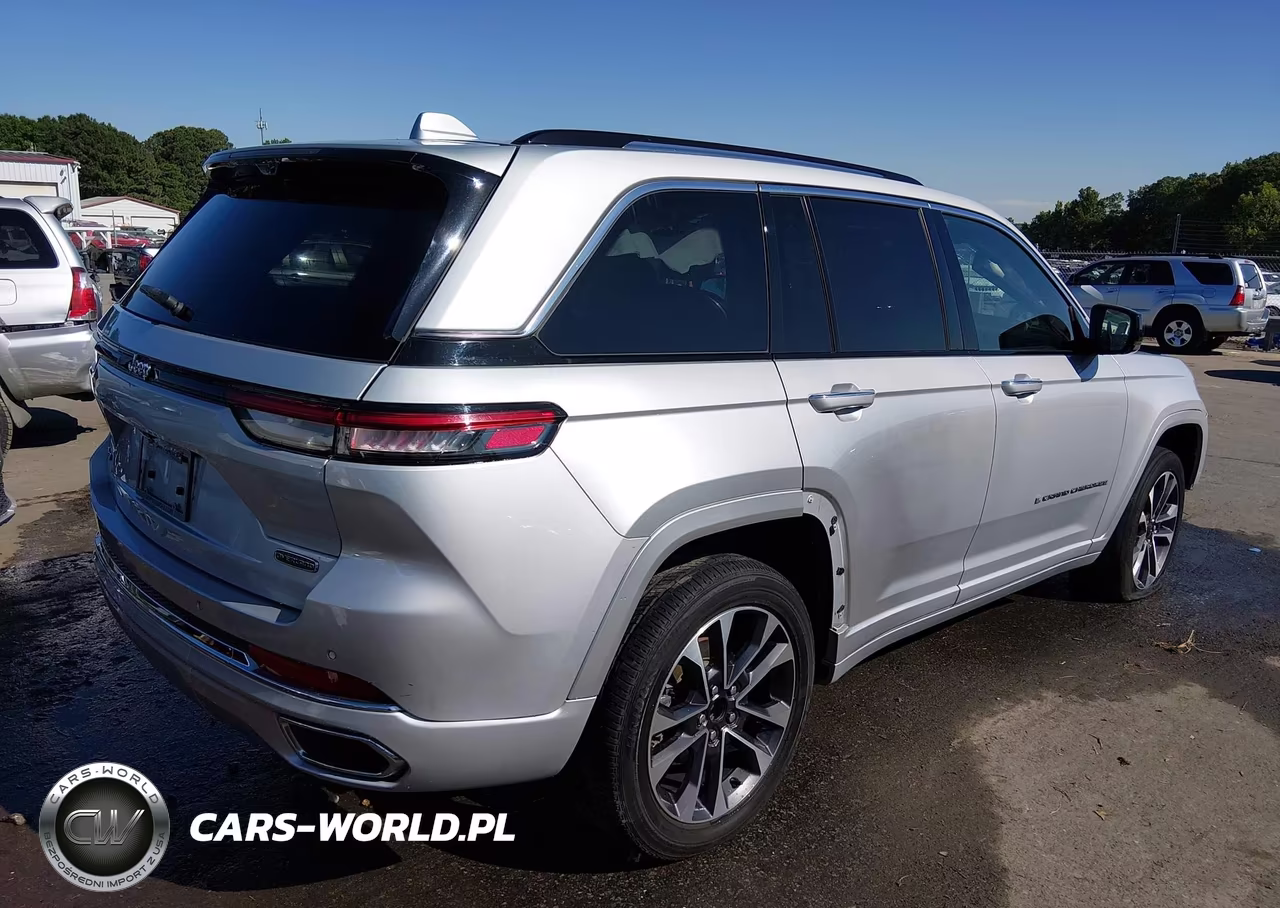 2022 Jeep Grand Cherokee Overland 4X4 VIN:1C4RJHDG2N8564879 - 4