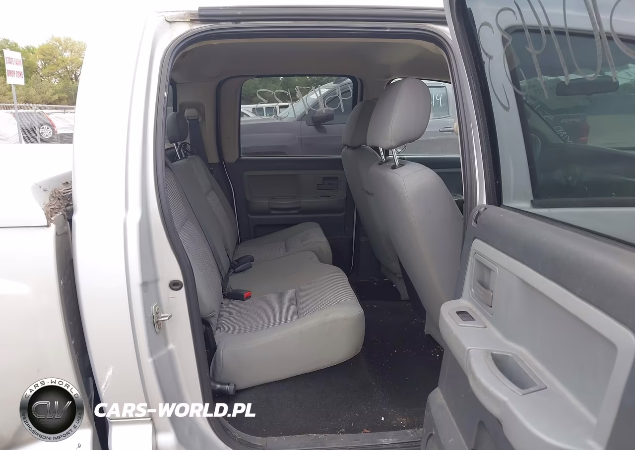 2008 Dodge Dakota Slt VIN:1D7HW48K98S593992 - 8