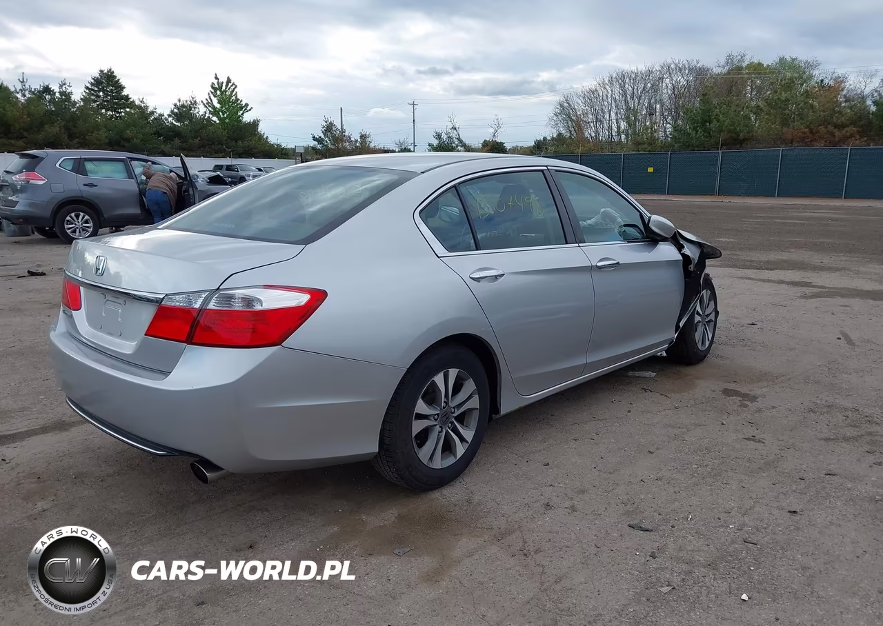 2015 Honda Accord Lx VIN:1HGCR2F34FA193161 - 4
