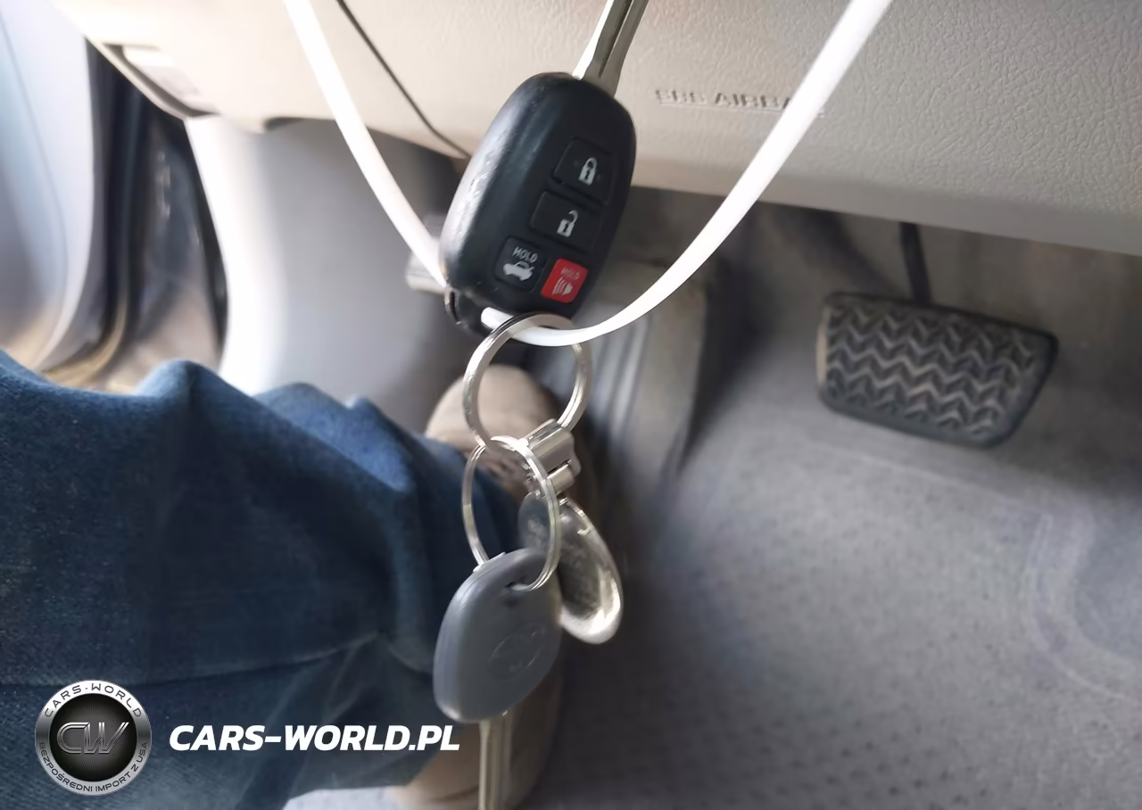 2012 Toyota Camry Xle VIN:4T4BF1FK2CR172261 - 11