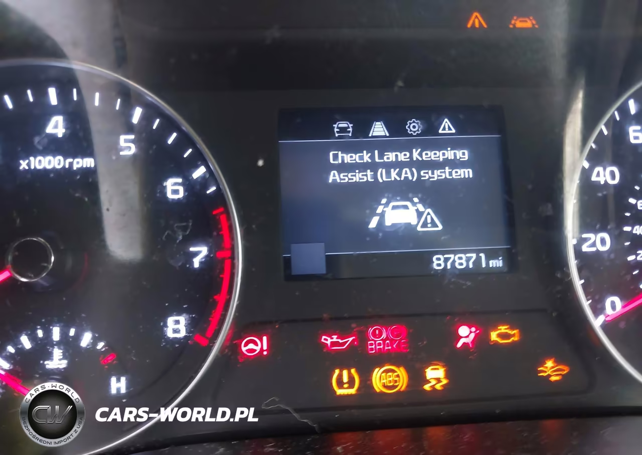 2020 Kia Forte Fe VIN:3KPF24AD8LE228434 - 16