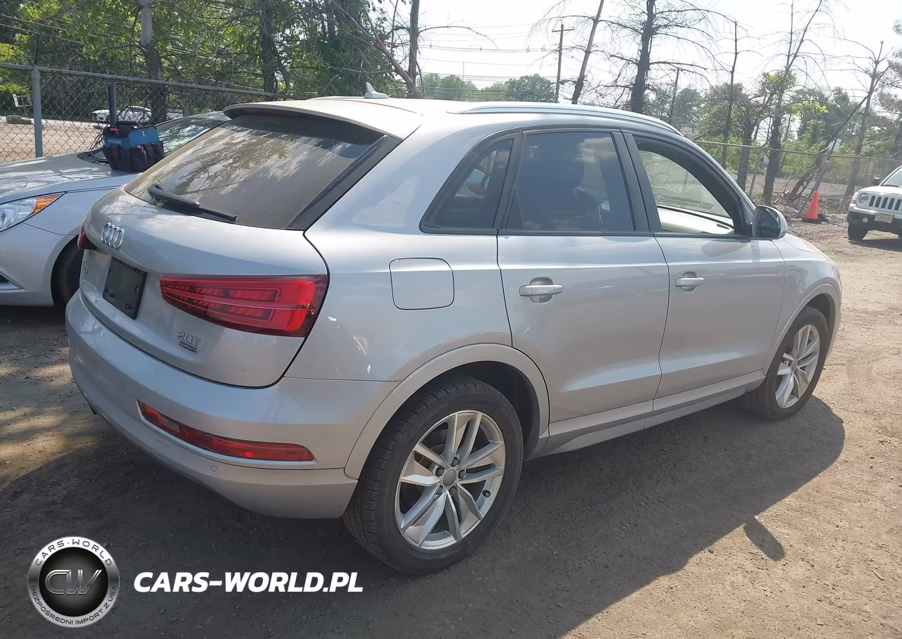 2017 Audi Q3 2.0T Premium VIN:WA1ECCFS4HR008272 - 4