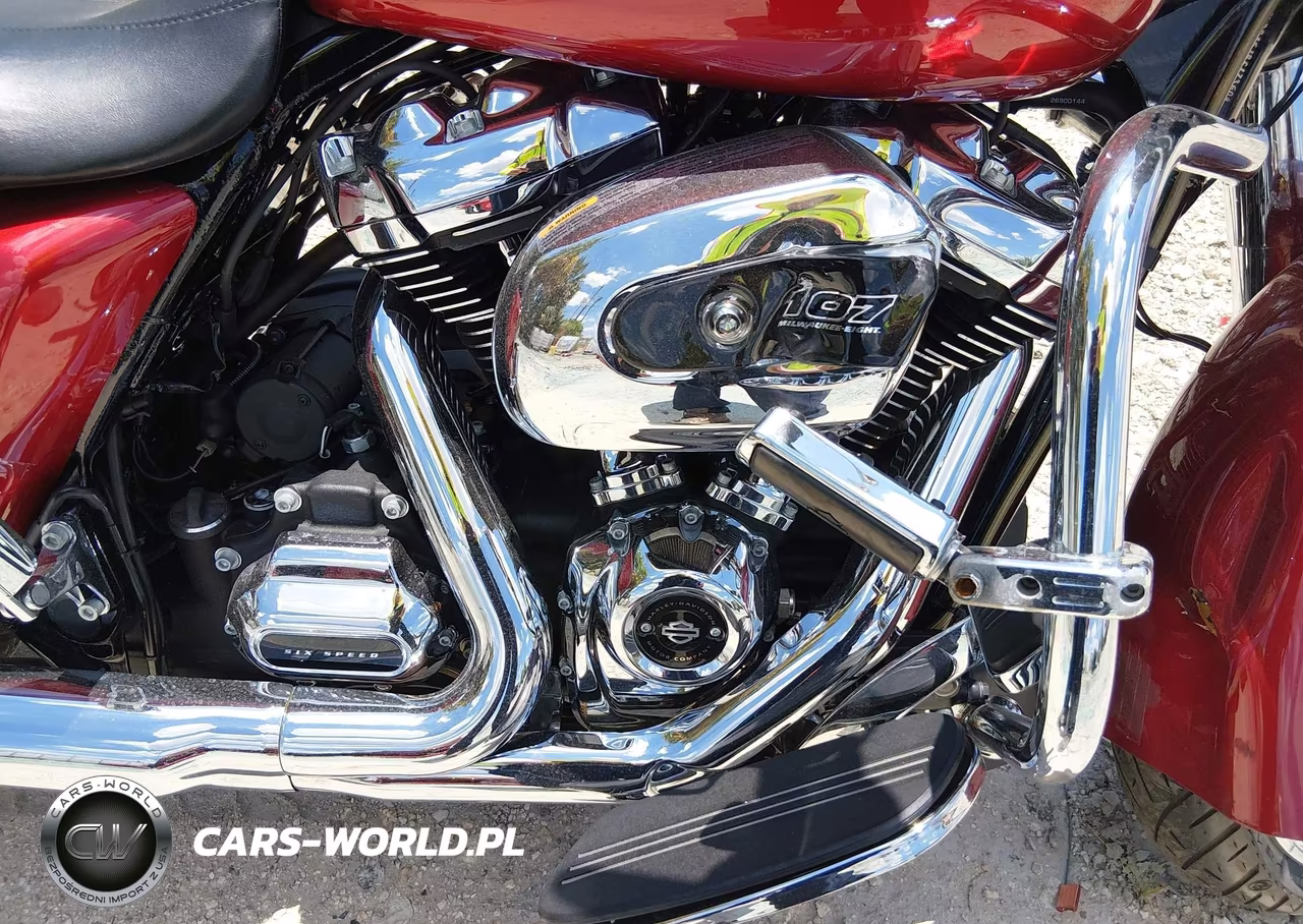 2018 Harley-Davidson Flhx Street Glide VIN:1HD1KBC15JB617350 - 8