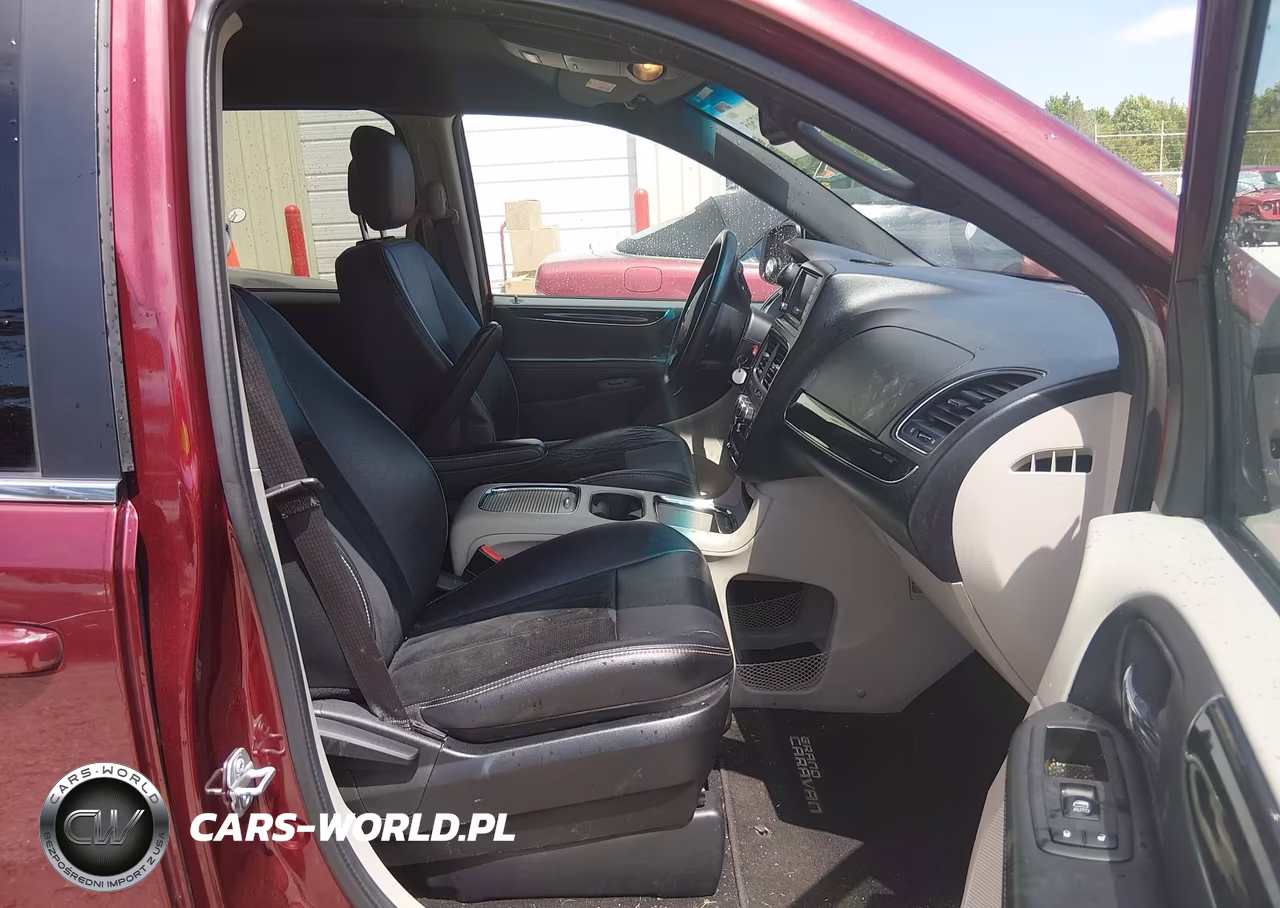 2017 Dodge Grand Caravan Sxt VIN:2C4RDGCGXHR726060 - 5